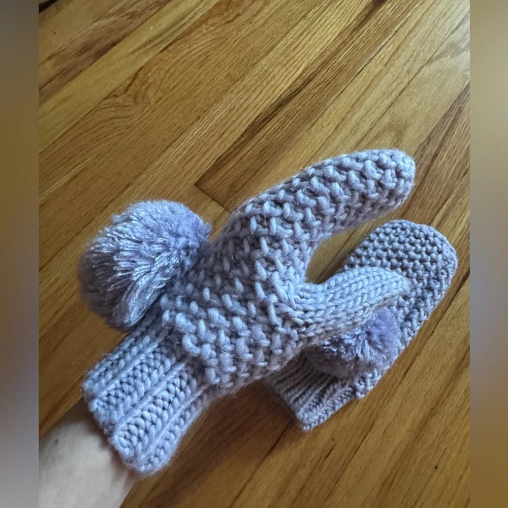 Lavender pom pom mittens